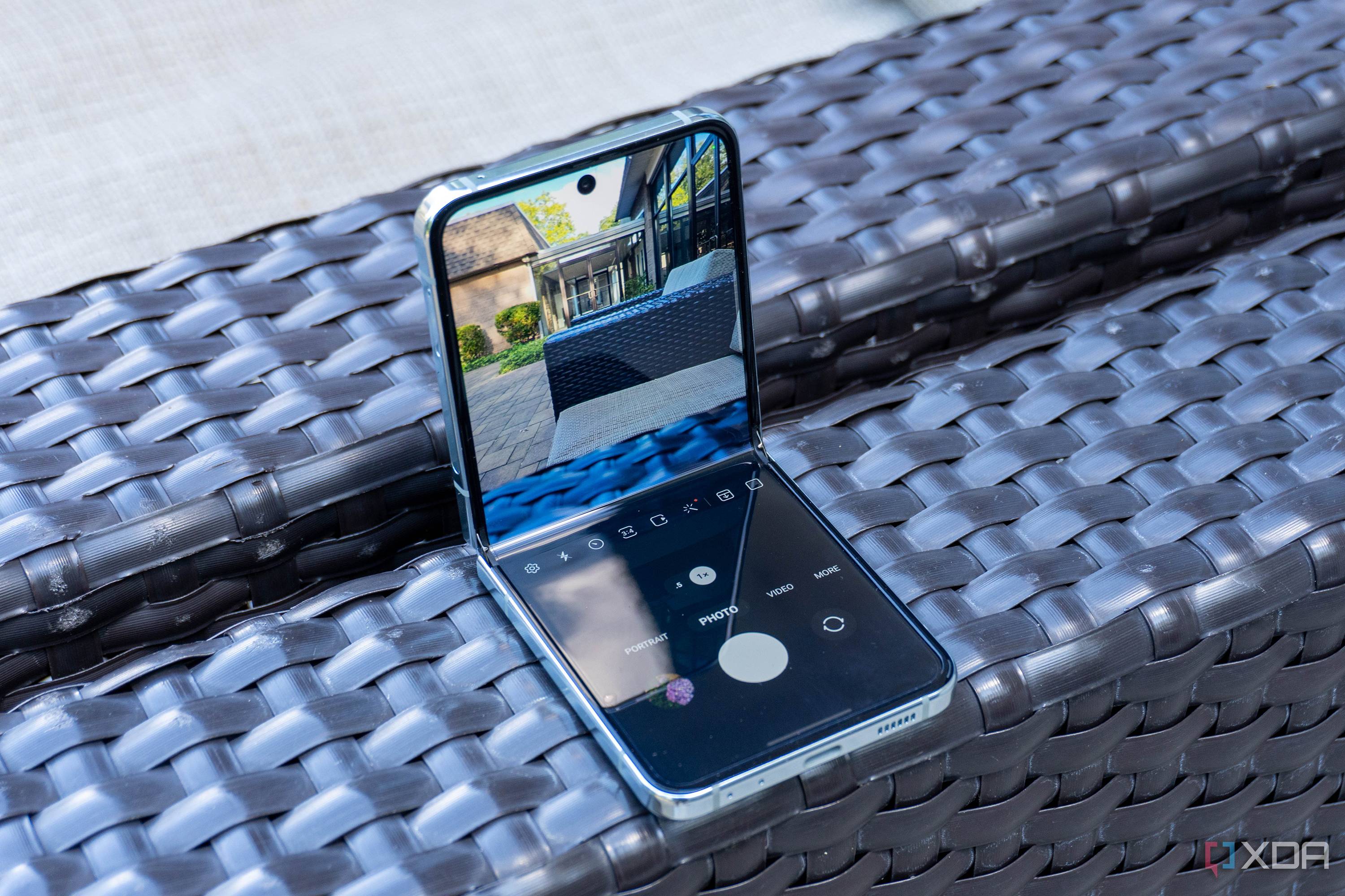 Samsung Galaxy Z Flip 5 in photo mode.