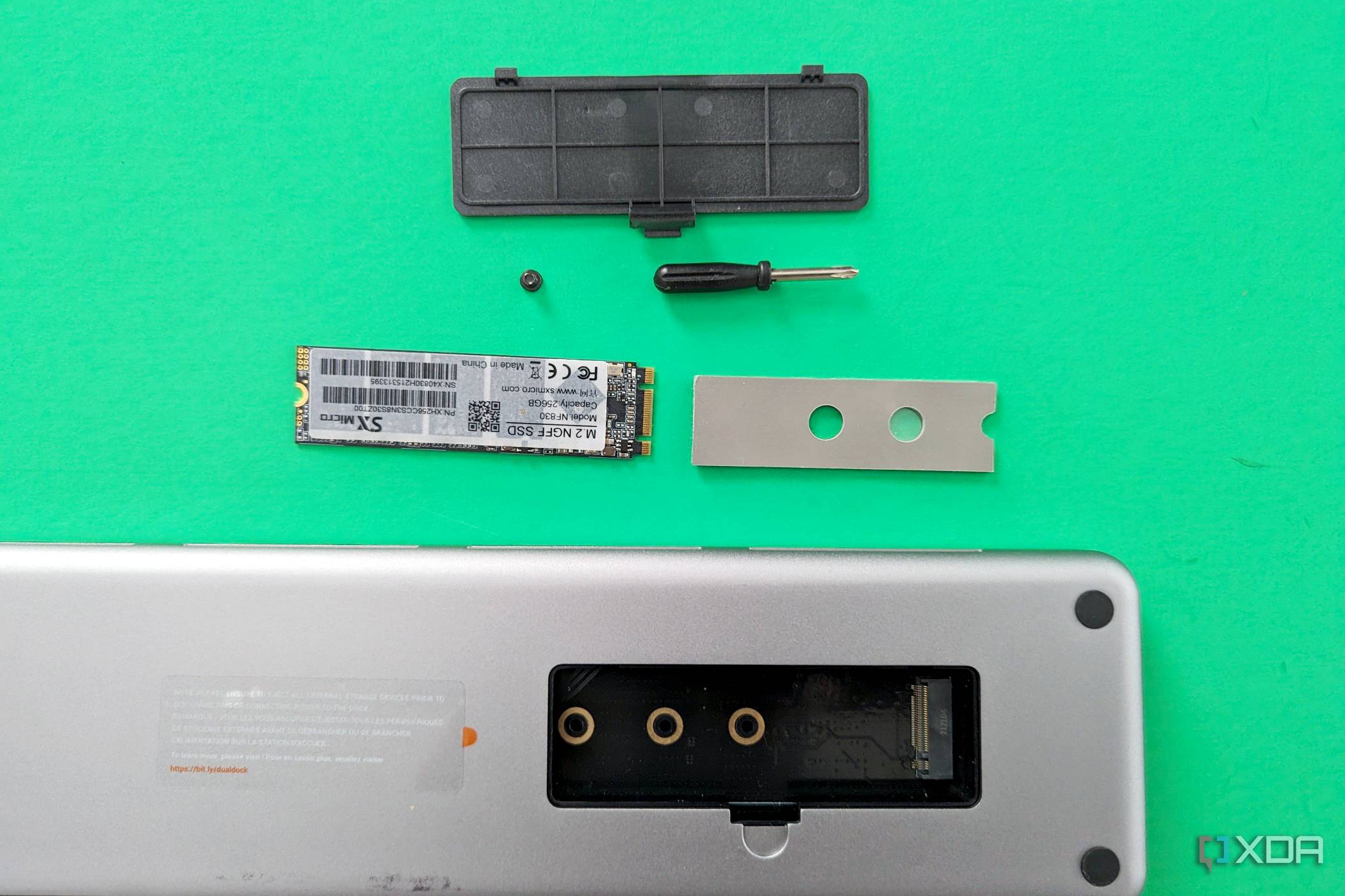 Underside of the Satechni Dual Dock Stand showing the SSD