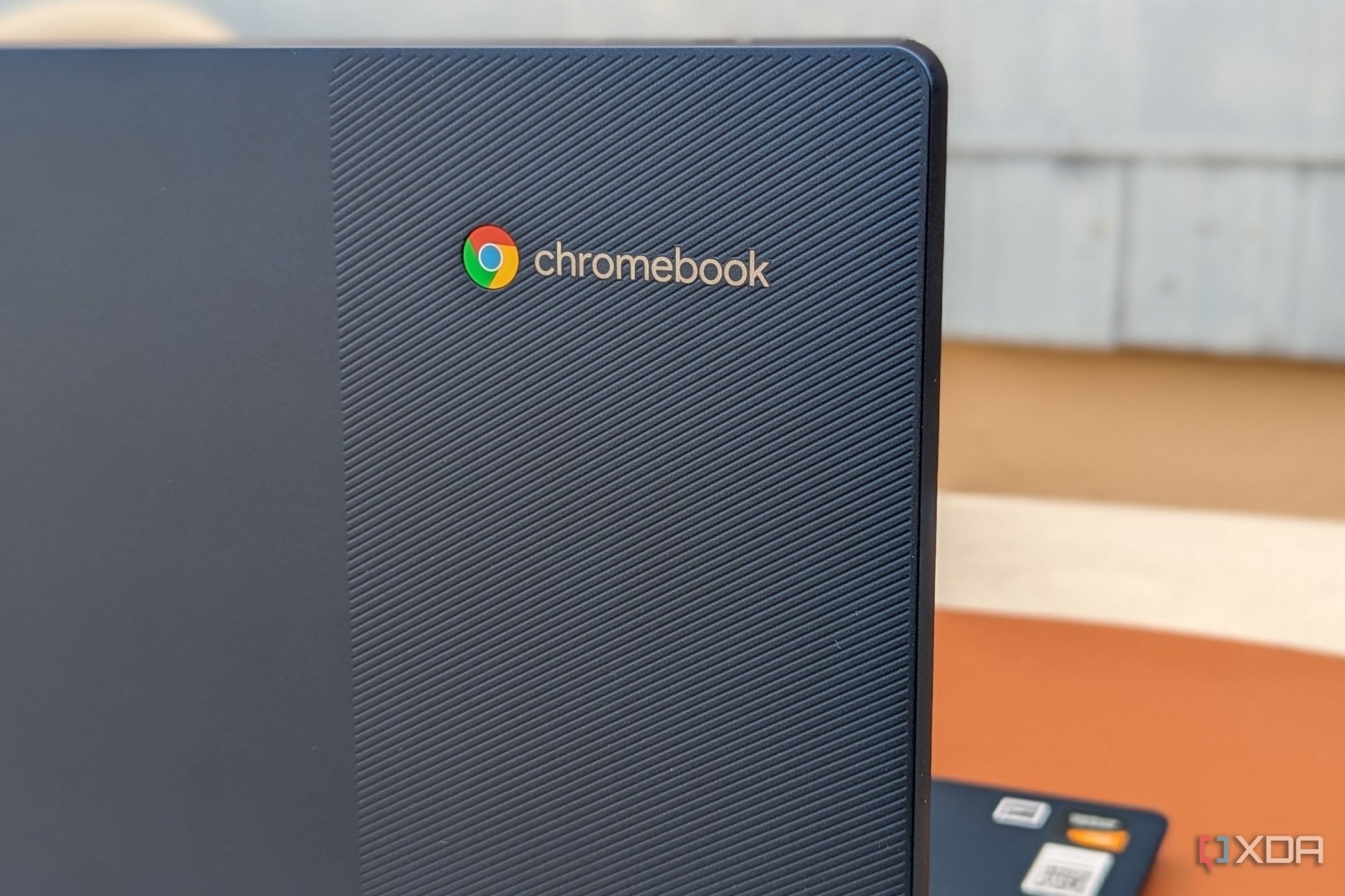 A photo of the dual tone blue lid of Slim 3 Chromebook 