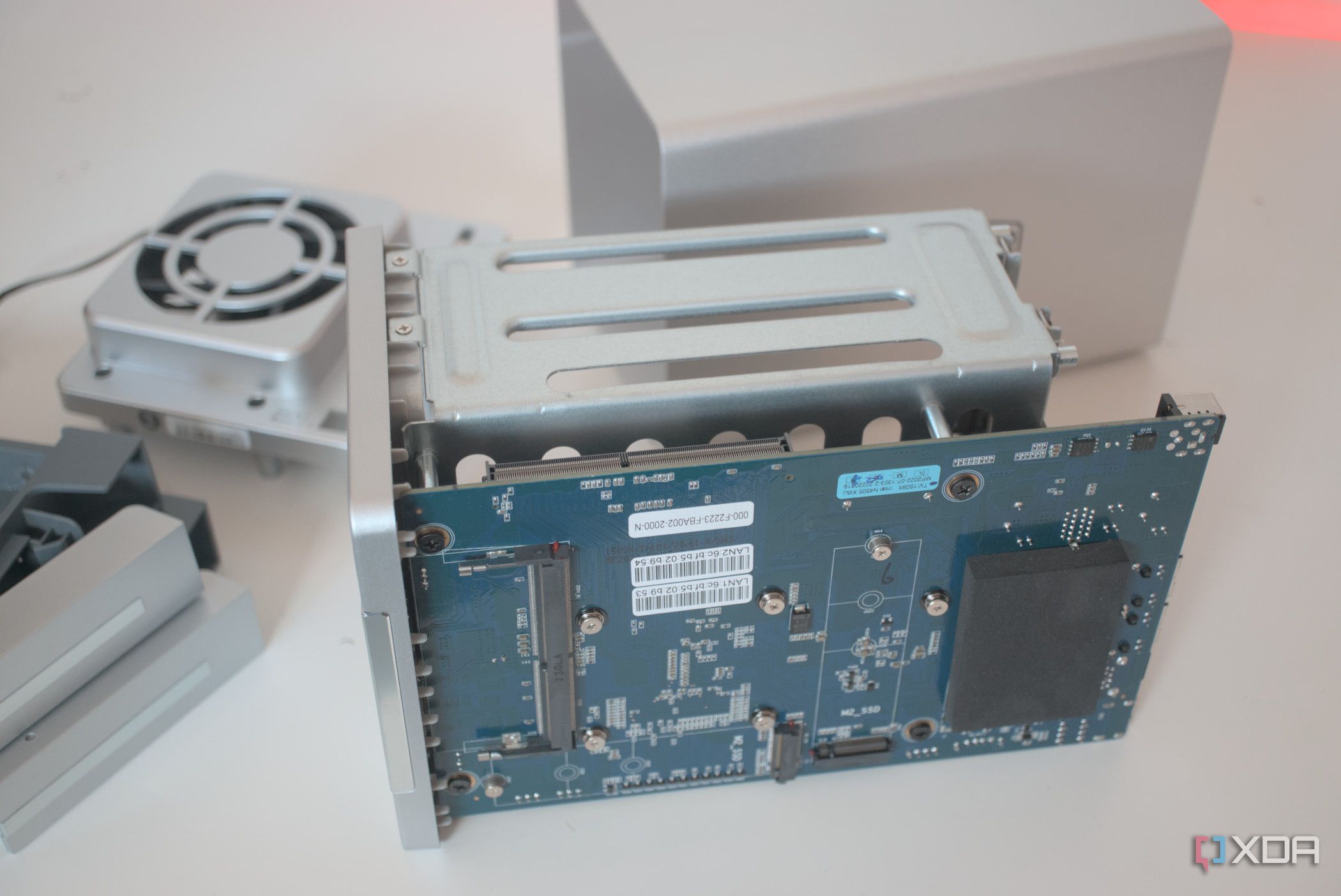 Upgrading RAM inside the TerraMaster F2-223