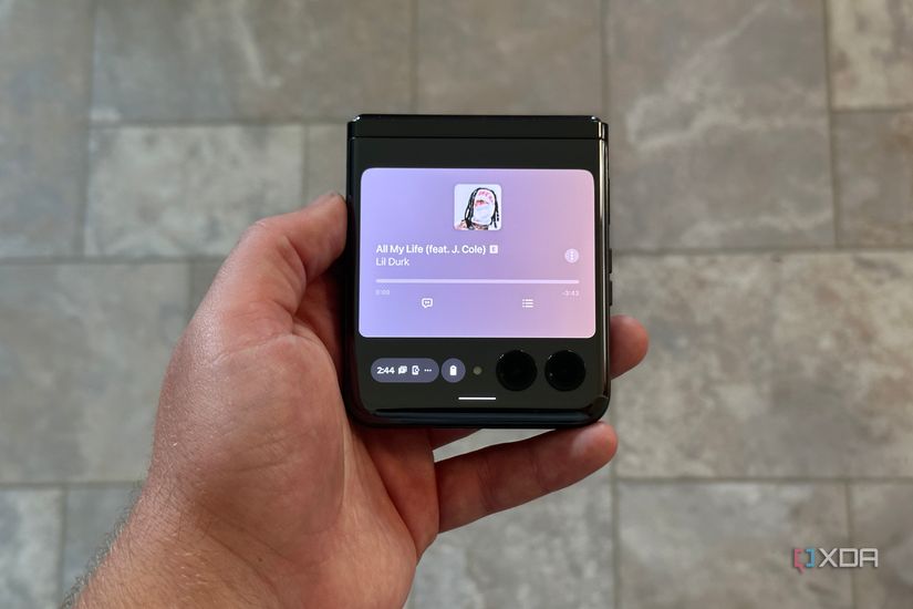 The Apple Music app running on the Moto Razr+ cover screen.