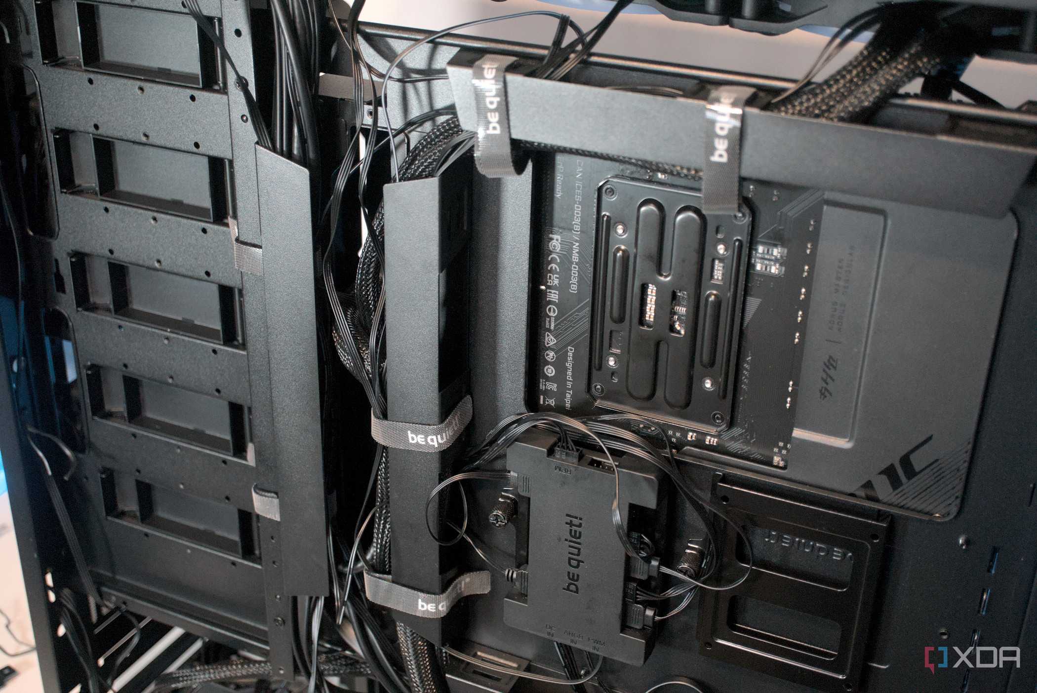 be quiet! Dark Base Pro 901 cable management