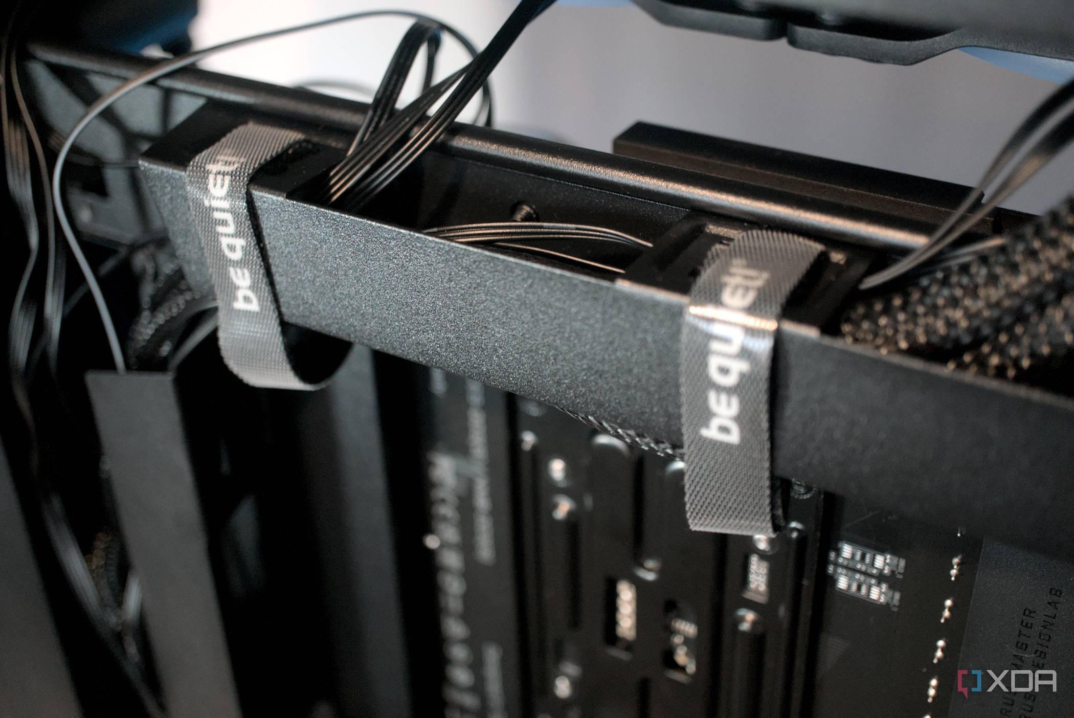 be quiet! Dark Base Pro 901 cable management