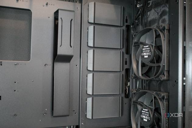 be quiet! Dark Base Pro 901 preinstalled fans