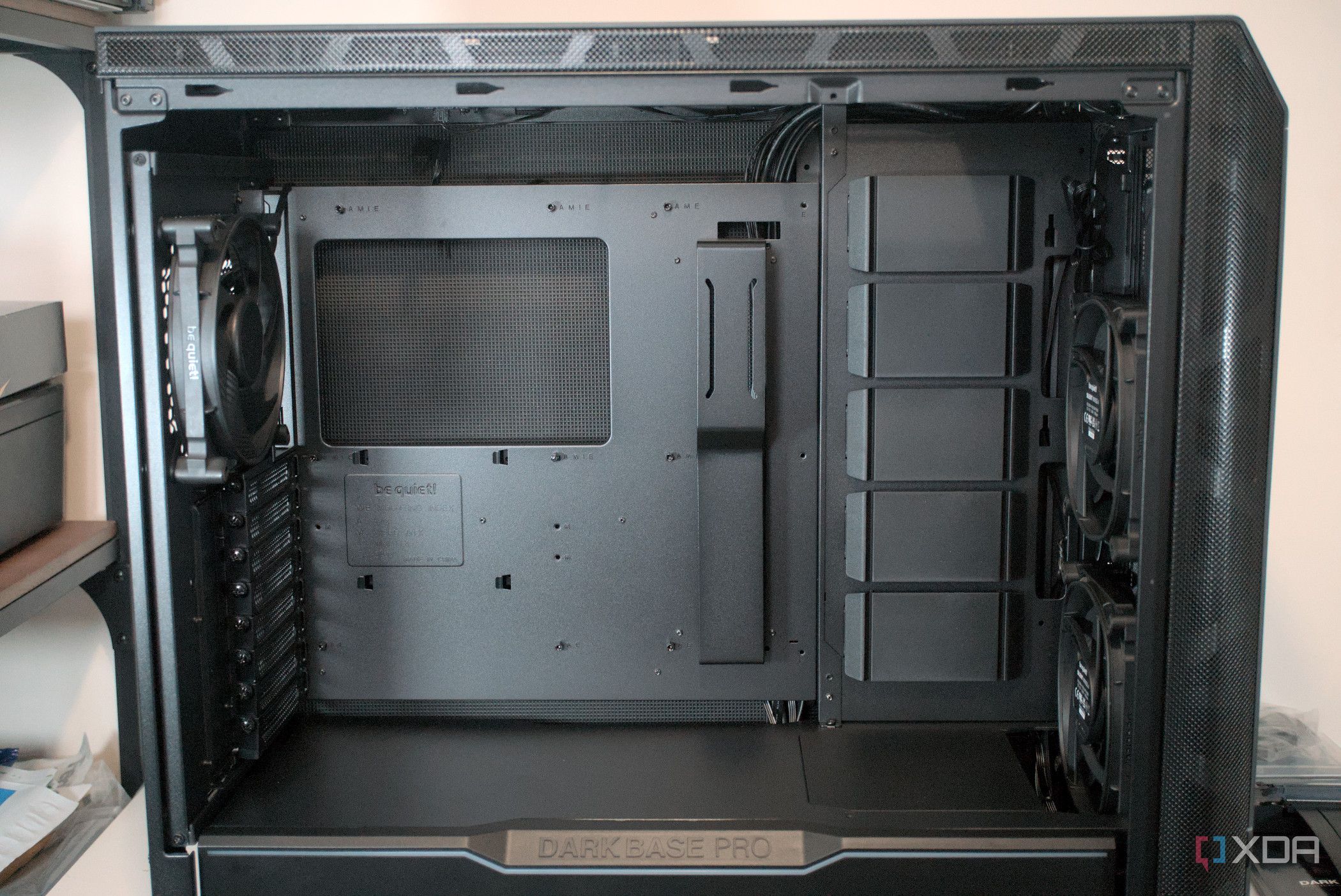 Inside the be quiet! Dark Base Pro 901