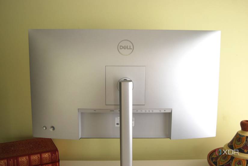 Dell U2723QE 27インチ 4K Dell U2723QE Review - RTINGS.com
