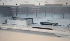 HYTE Y40 Snow White Edition PSU shroud fan