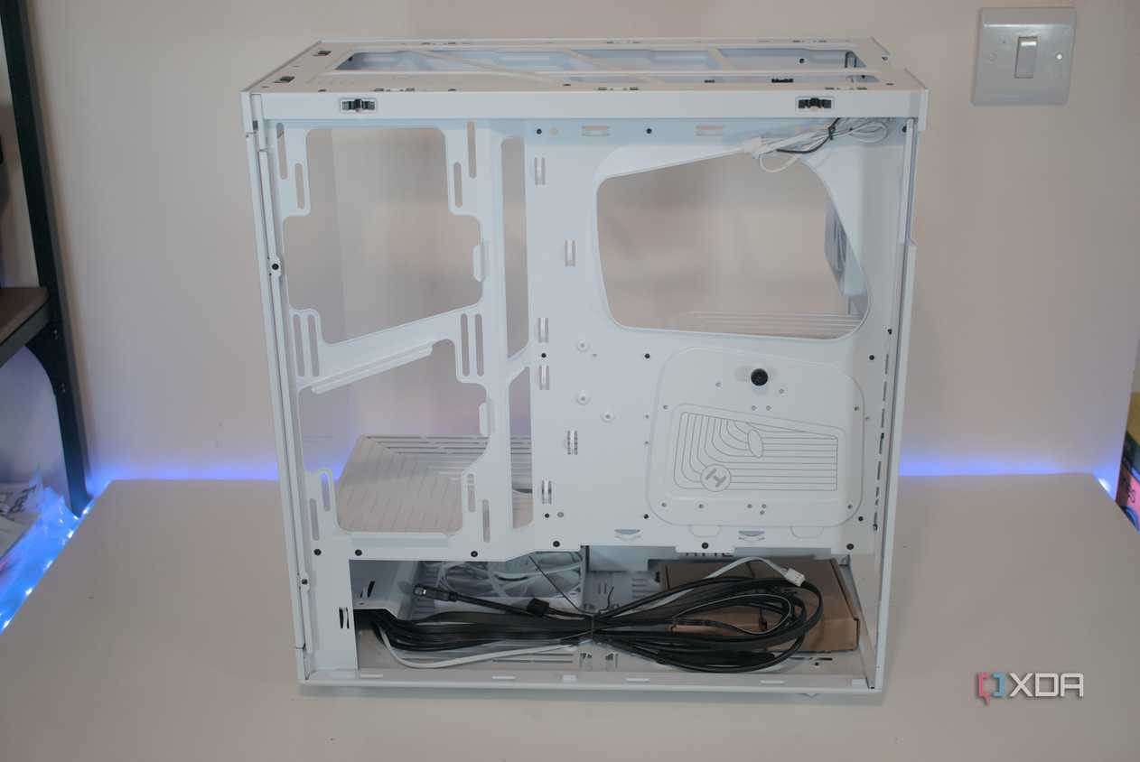 Behind the HYTE Y40 Snow White Edition motherboard tray