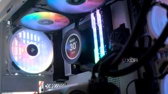 PC installed inside the HYTE Y40 Snow White Edition