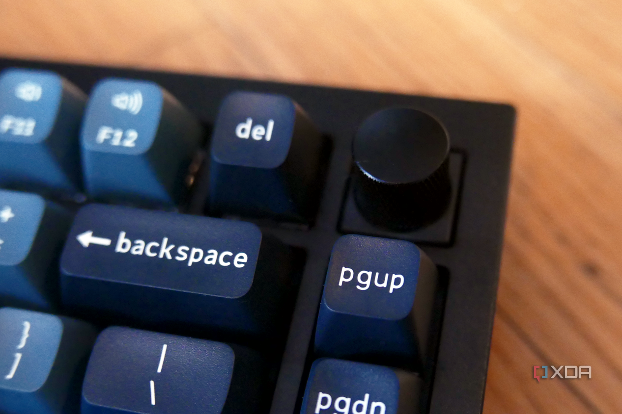keychron q1 pro knob floor edit