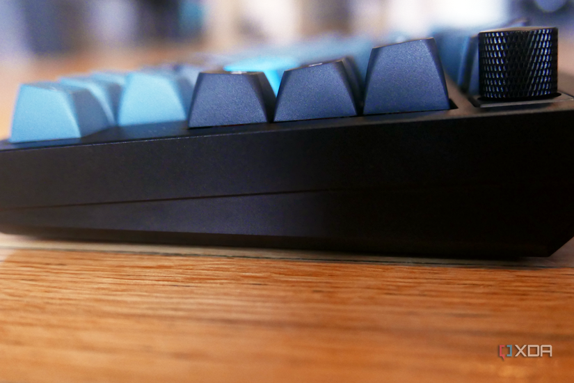 The Keychron Q1 Pro side profile, which shows how tall the keycaps are