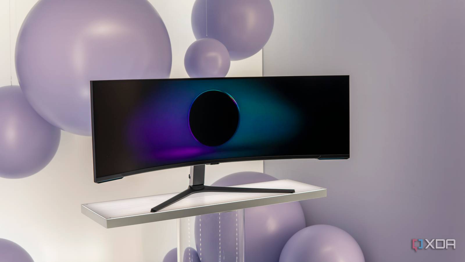 reasons why a 32:9 monitor is perfect for a desktop setup