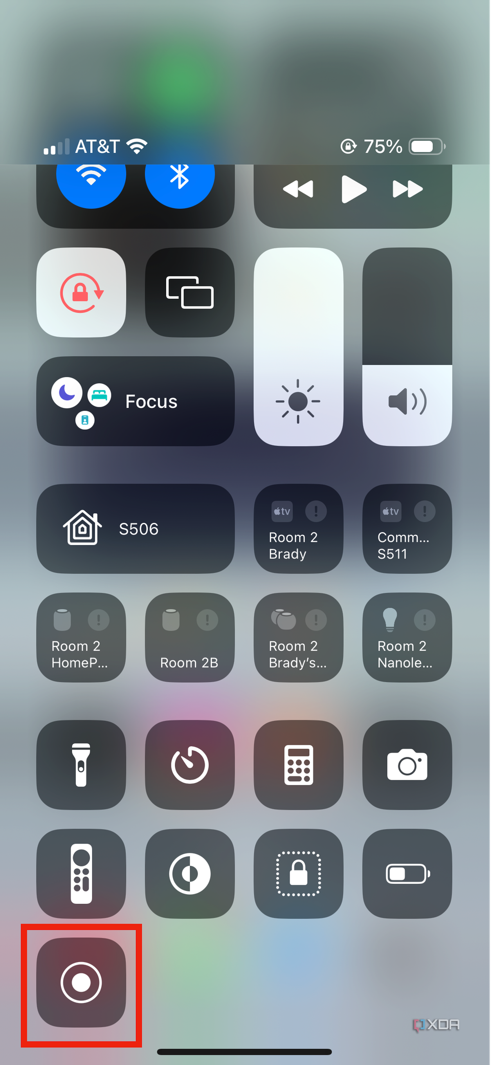 How to screenshot and record your screen on iPhone