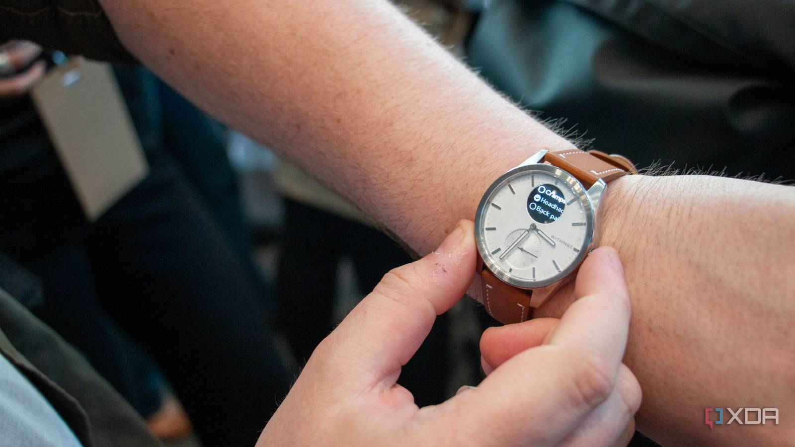 Este smartwatch híbrido oferece 30 dias de duração da bateria sem sacrificar o estilo, e o Prime Day acabou de torná-lo uma pechincha.