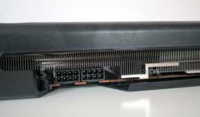 XFX Radeon RX 7700 XT Speedster 319 power input