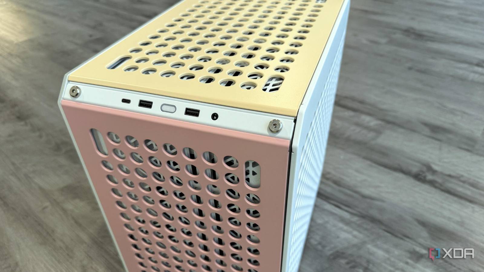 coolermaster qube 500 alternative colors