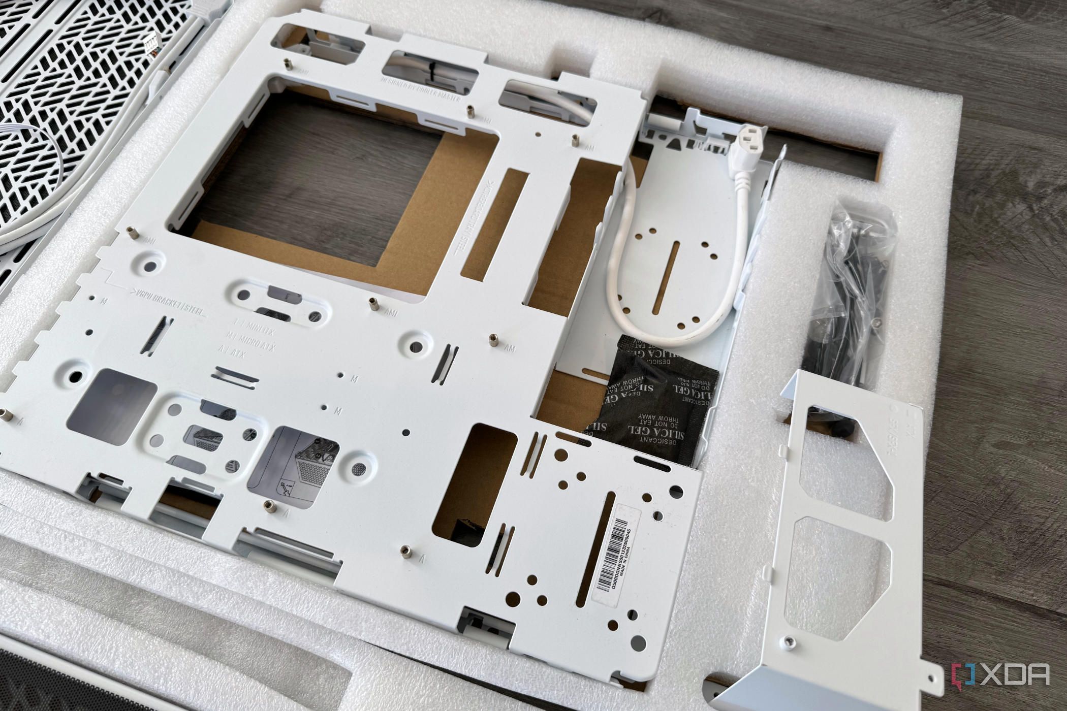 Cooler Master Qube 500 case review: Some assembly required