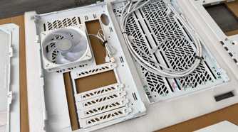 Cooler Master Qube 500 layer 2