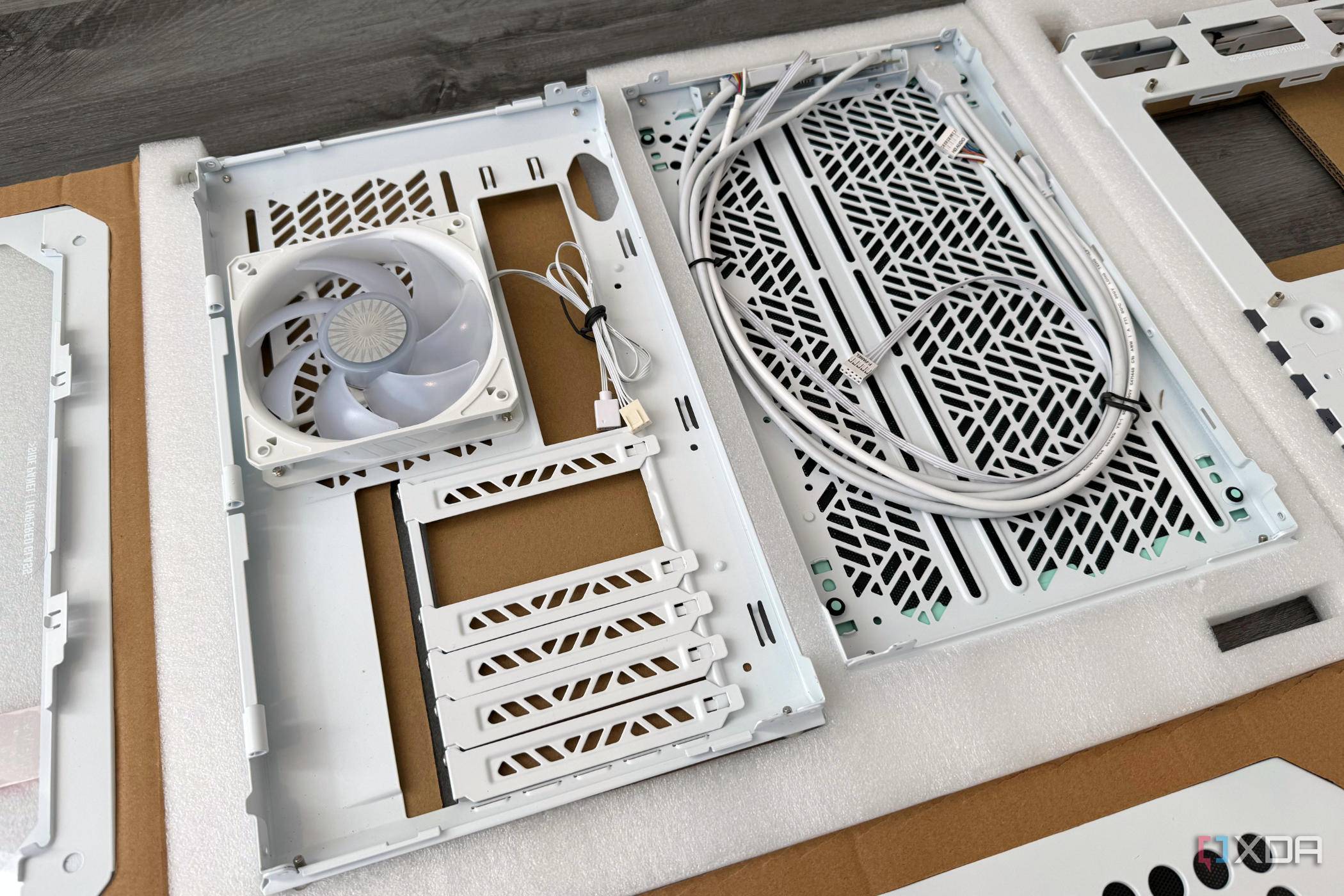 Cooler Master Qube 500 layer 2
