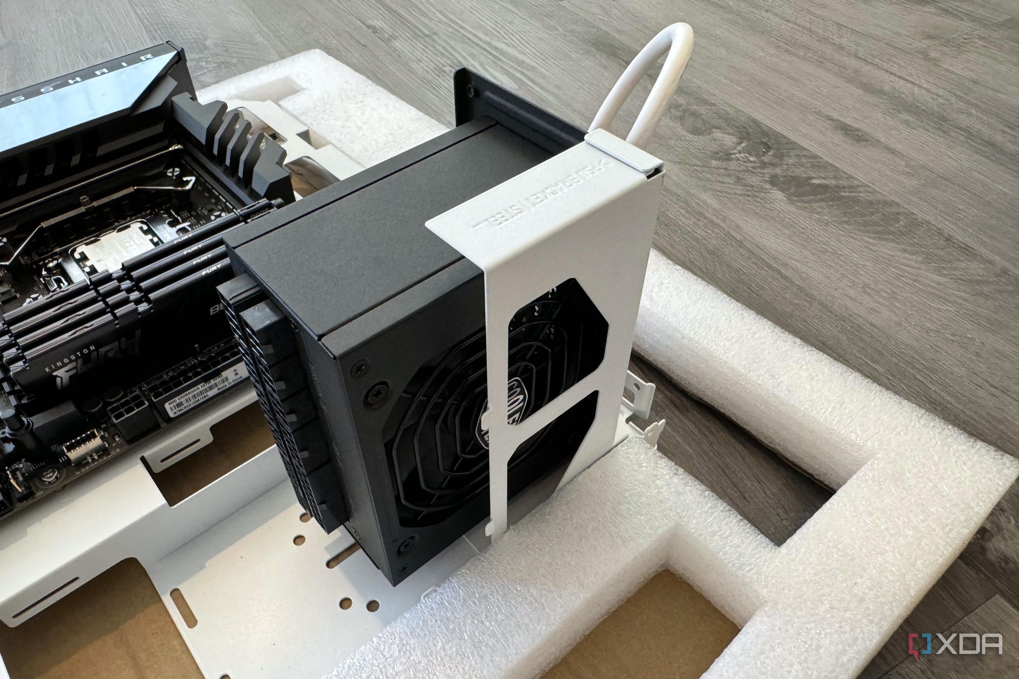 Cooler Master Qube 500 psu installation