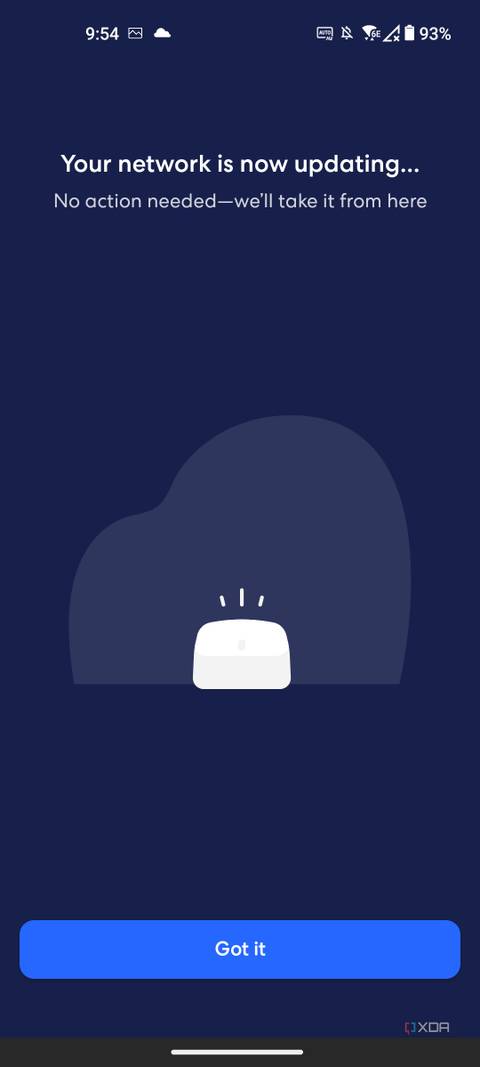 Eero Max 7 "Your network is now updating"