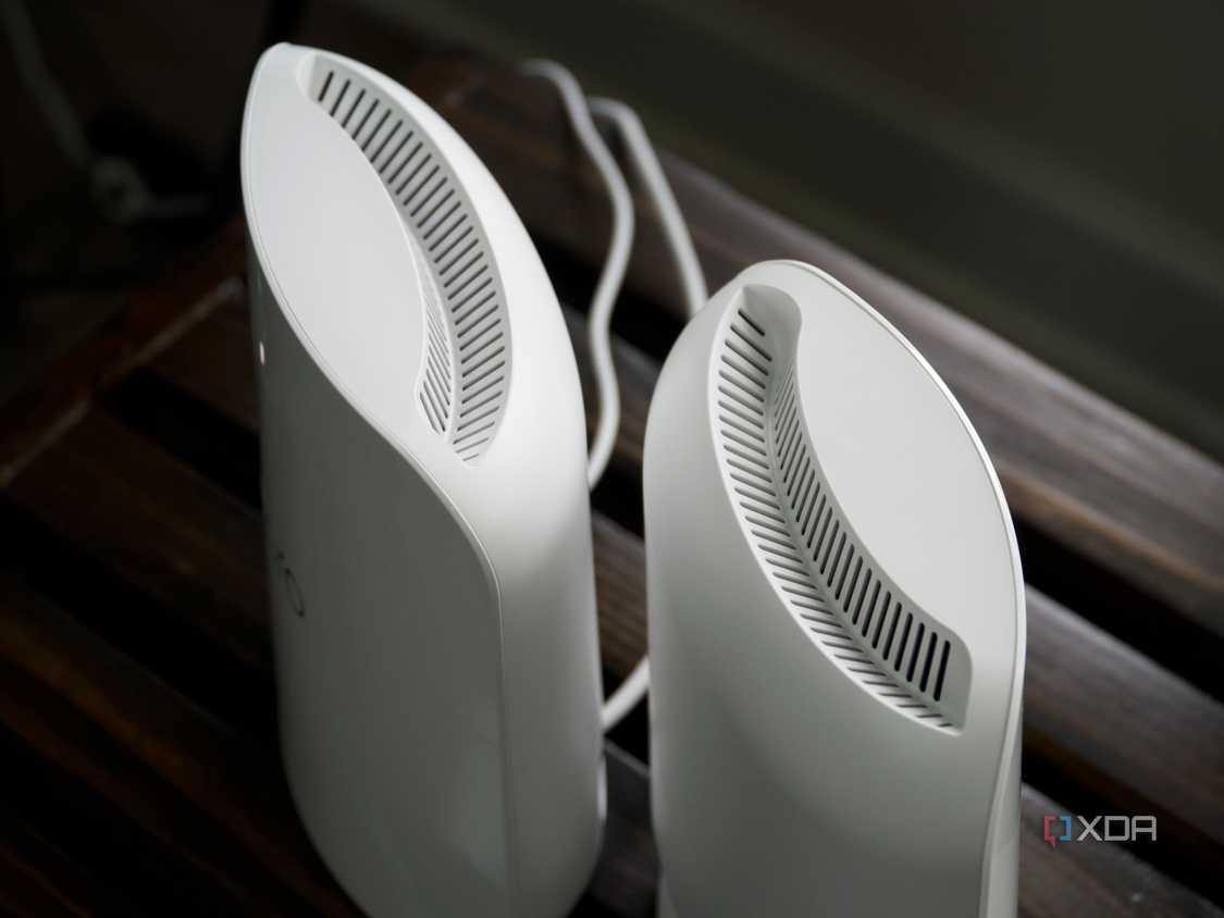 Eero Max 7 both nodes from above