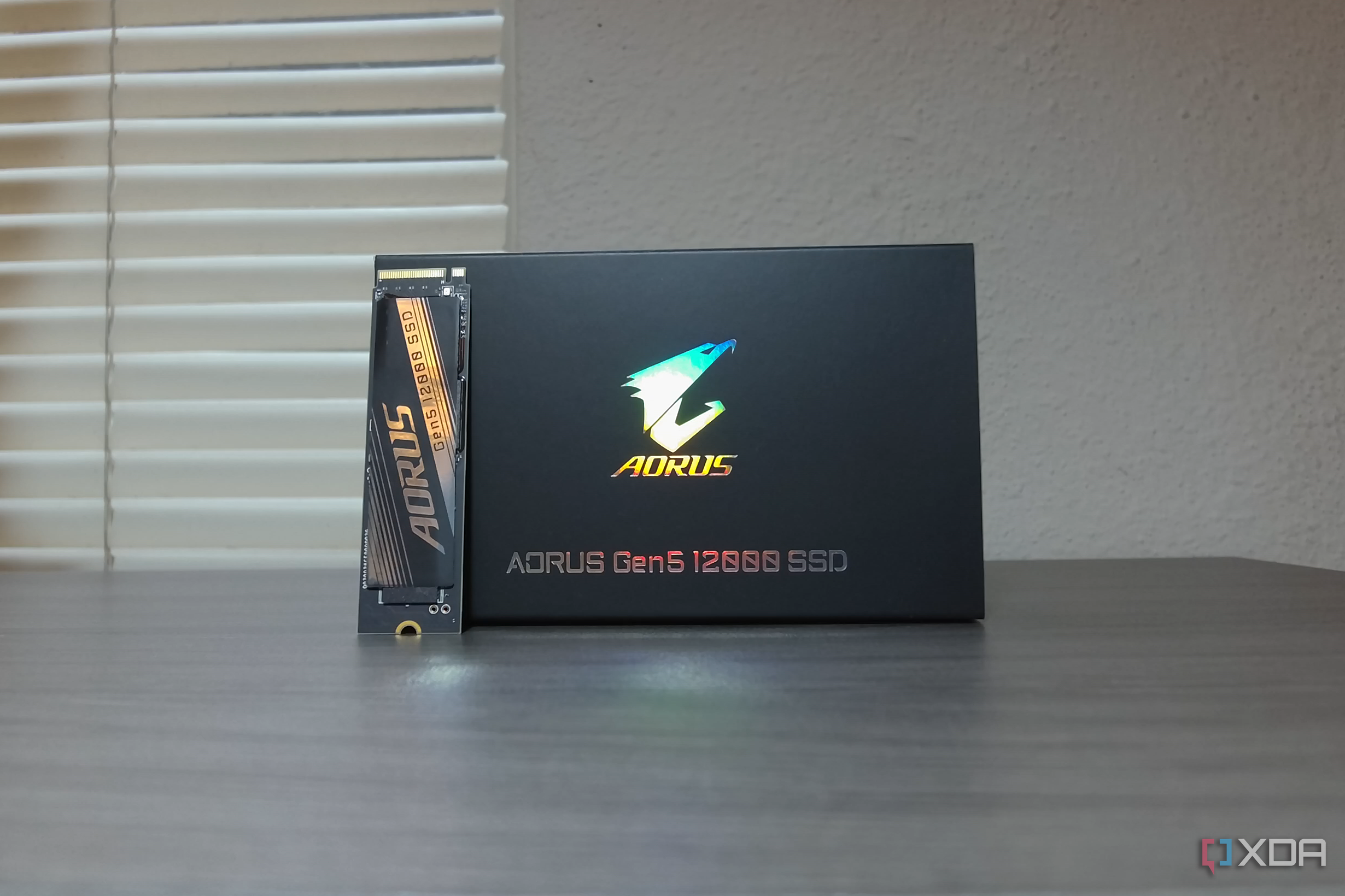 Gigabyte Gen5 12000 box.