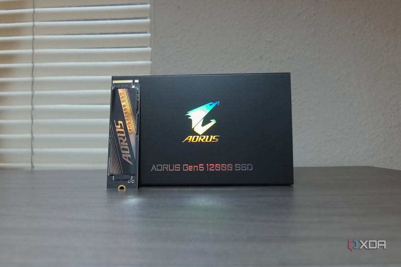 Gigabyte Gen5 12000 box.