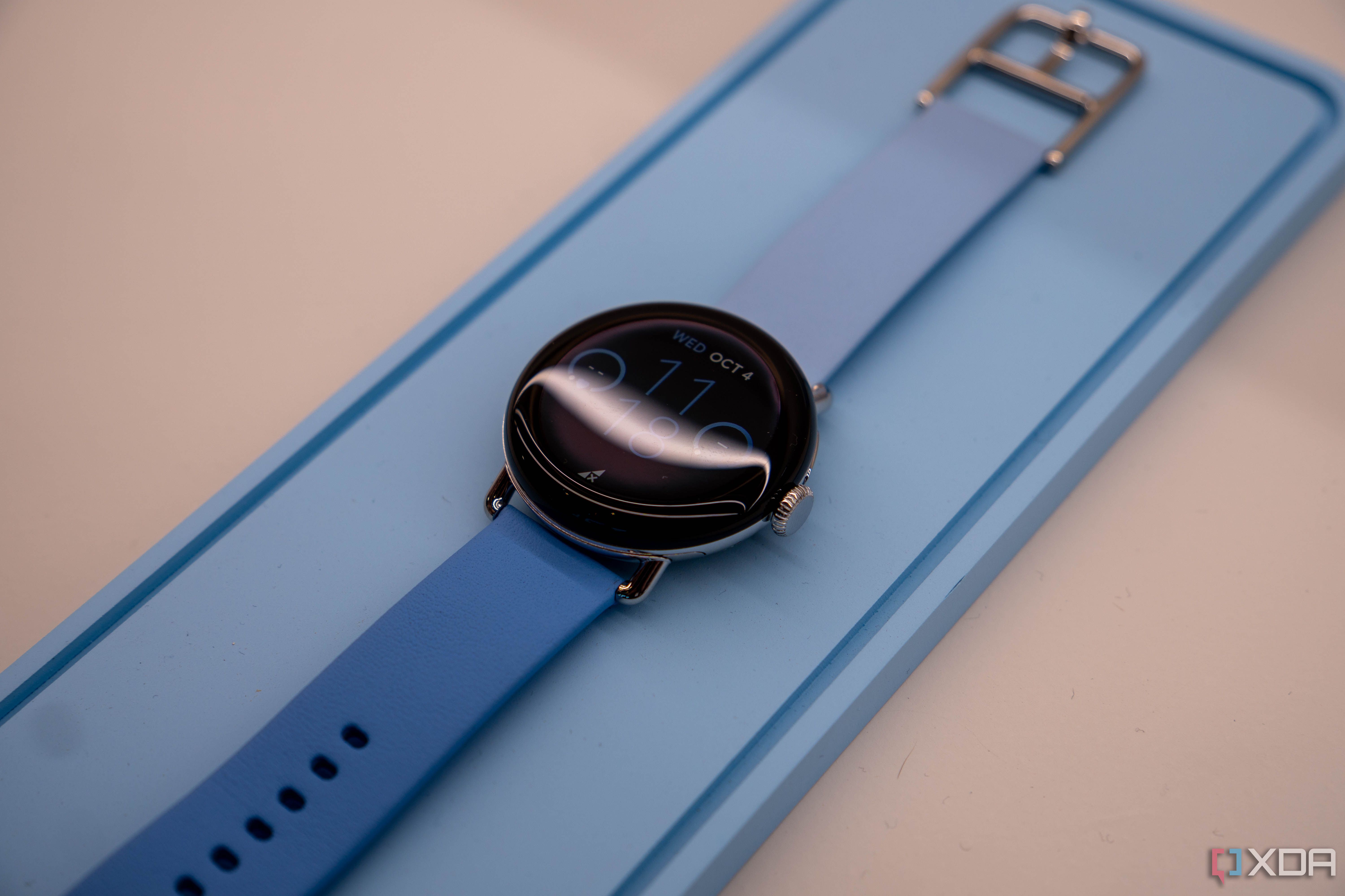 What colors does the Google Pixel Watch 2 come in?