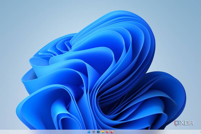 A screenshot of Ubuntu running KDE Plasma with certain packages to make it look like Windows 11