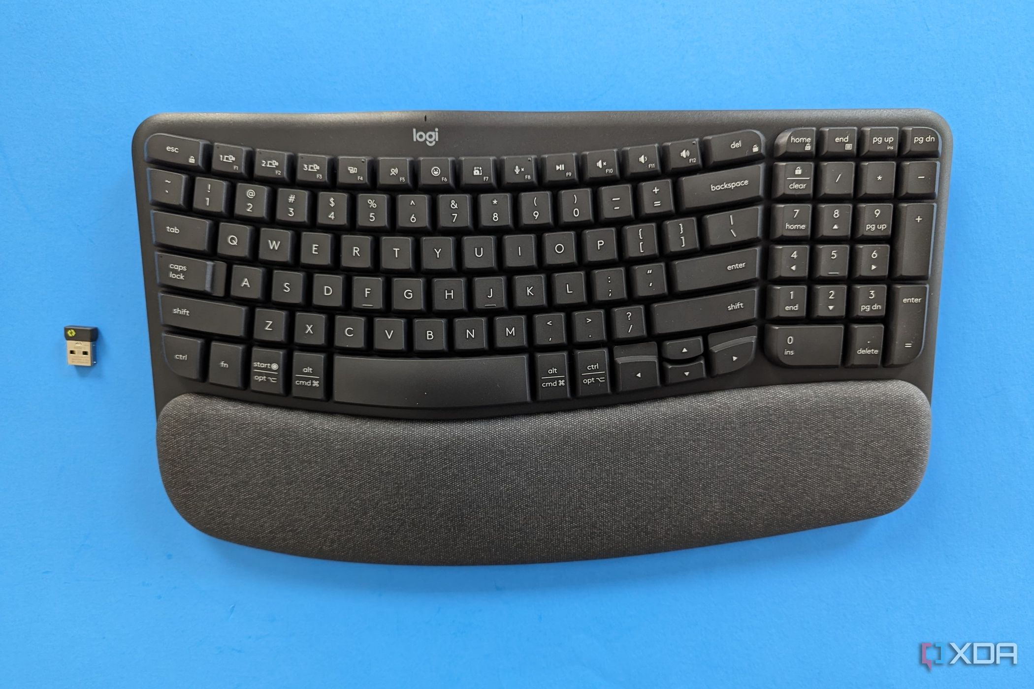 値引き中！【新品未使用】 Logicool WAVE KEYS Buy Wave Keys | Logitech