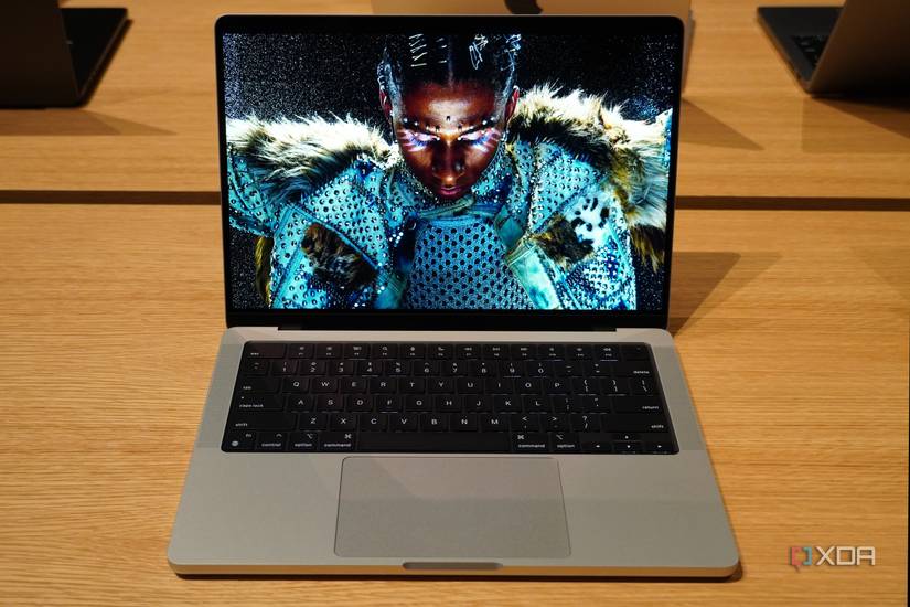 HP Spectre x360 14 (2024) vs MacBook Pro M3 14 (2023): Choosing ...
