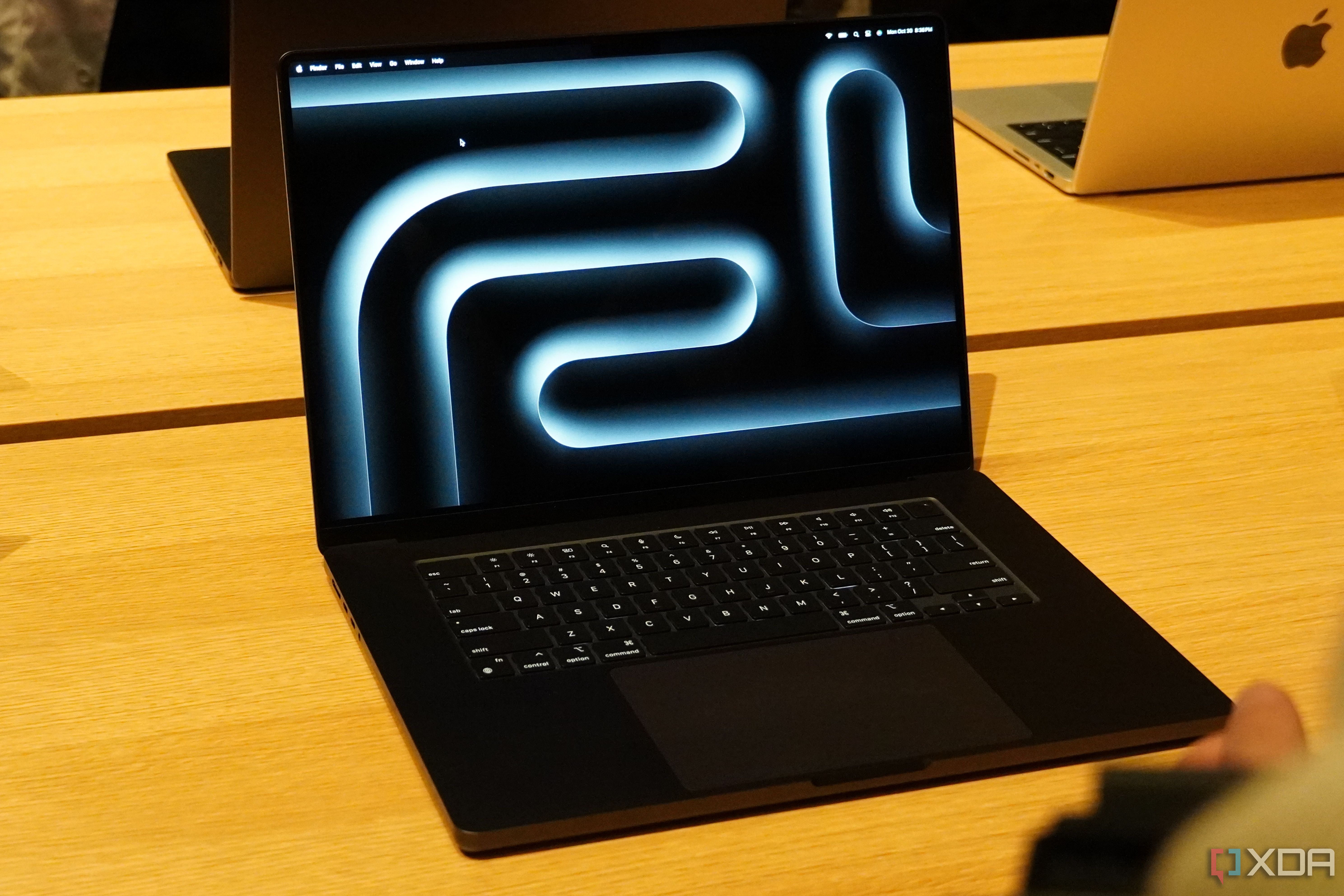 MacBook本体 MacBook Pro 2023 (M3) 36GB 4TB Amazon.com: Apple 2023