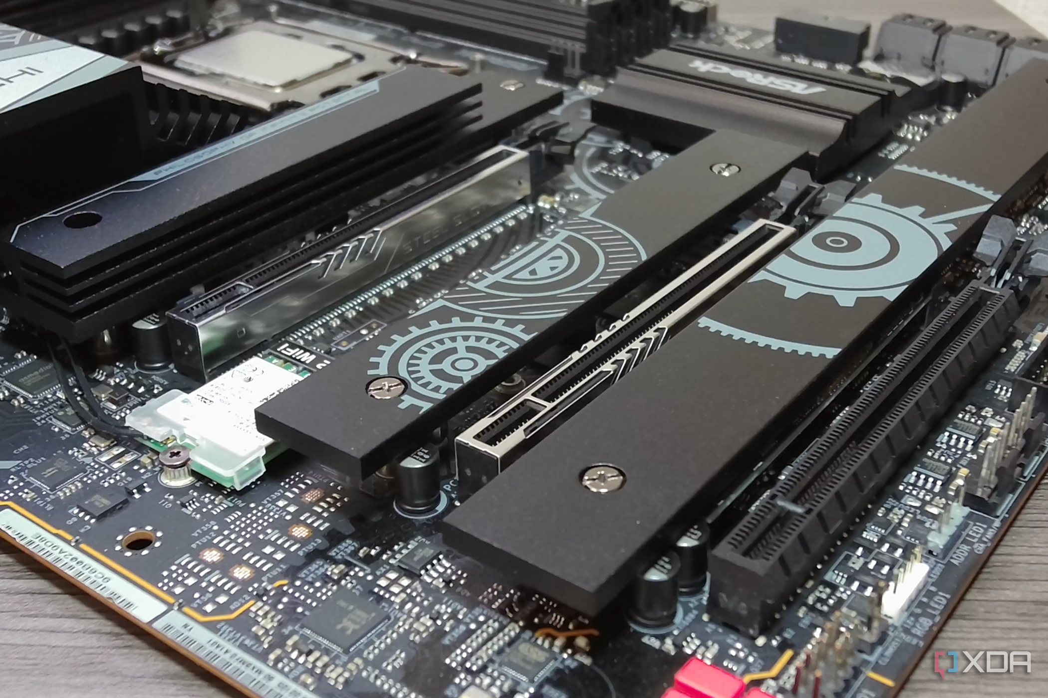 Z790 Taichi Lite motherboard M.2 heatsinks.