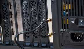 Asus PCE-AXE59BT PC rear antenna connected
