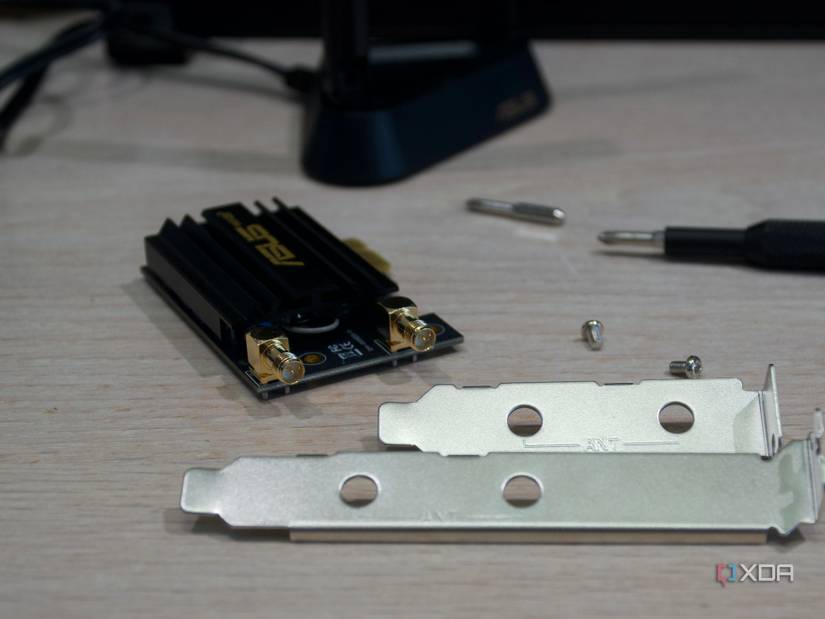 Asus PCE-AXE59BT brackets removed