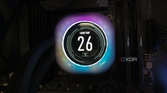 Corsair iCUE Link H170i LCD displaying temperature.