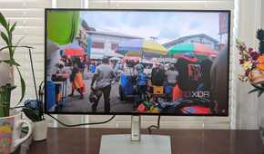 A image of a market in Guyana on the Dell Ultrasharp 27 monitor
