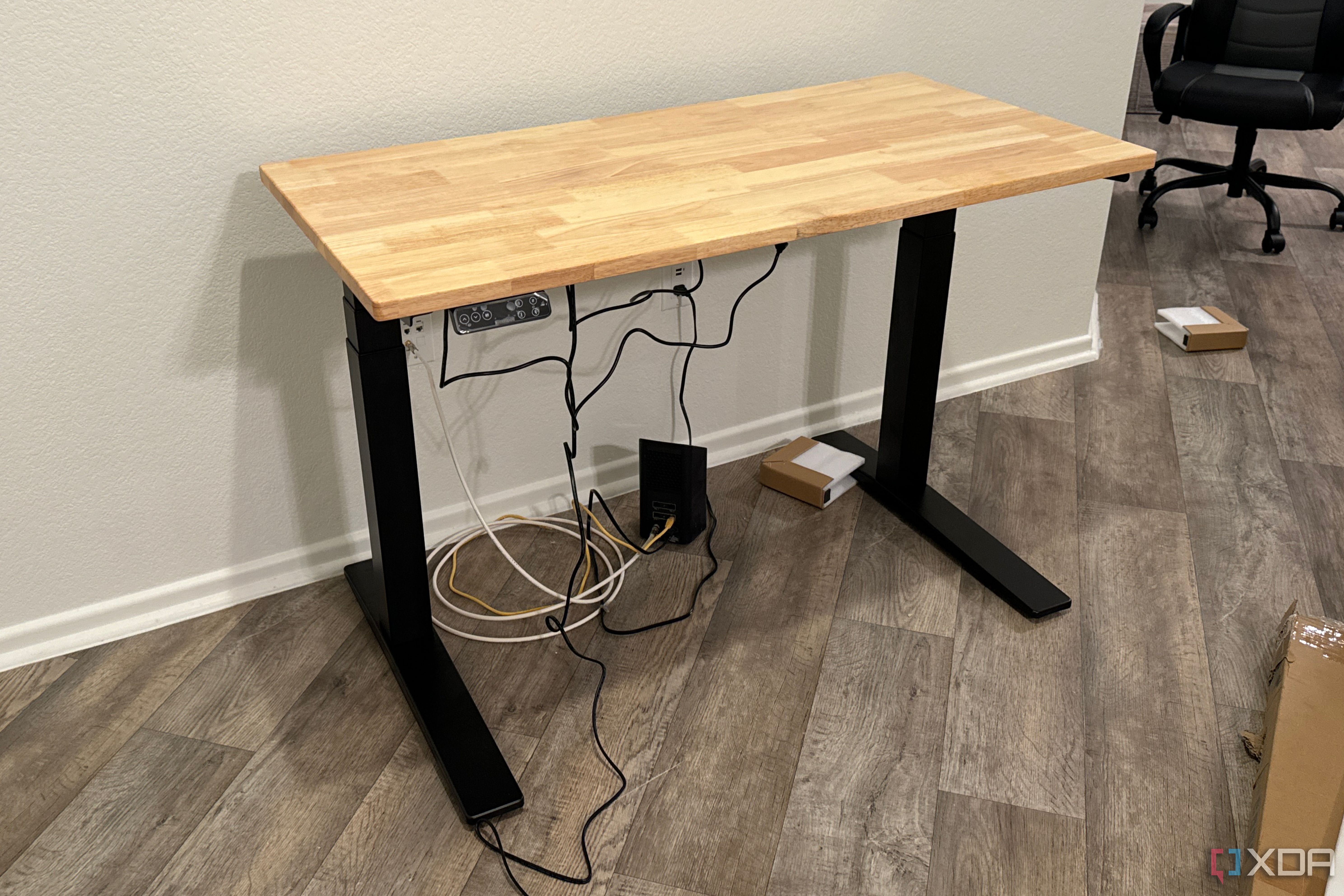 FlexiSpot E7 Pro review: An excellent standing desk for working