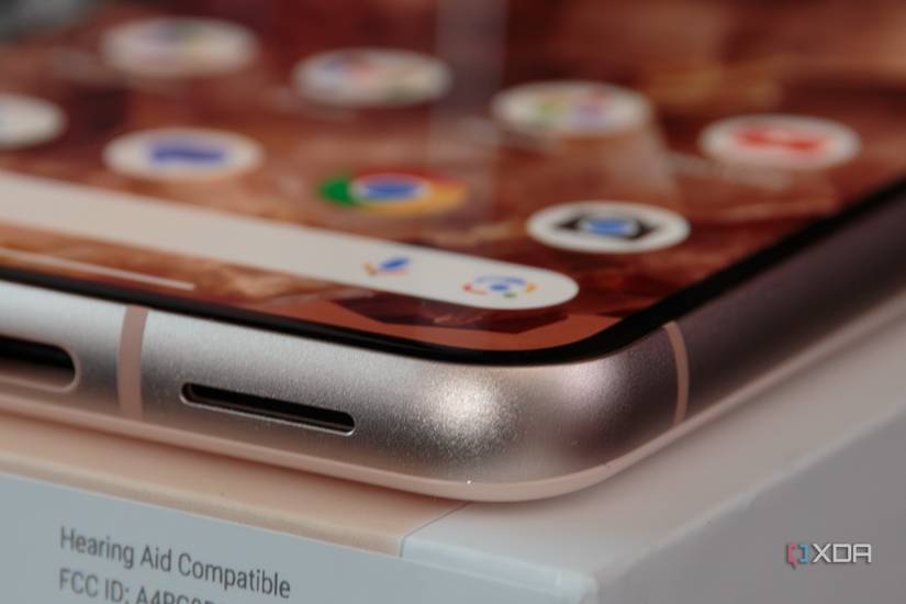 Google Pixel 8 flexible oled depth