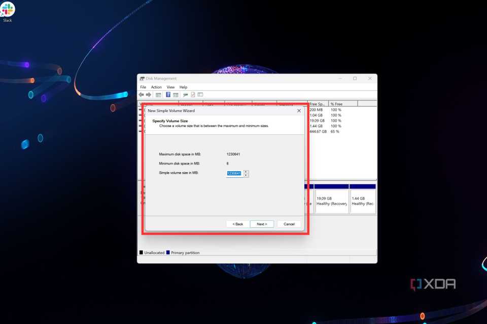 A screenshot showing the highlighted steps to create new partition in Windows.