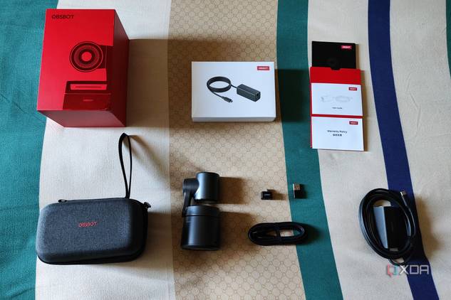 The OBSBOT Tail Air and all its accessories