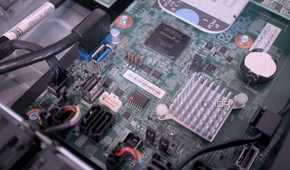 The mainboard of the Lenovo ThinkServer SR250 V2
