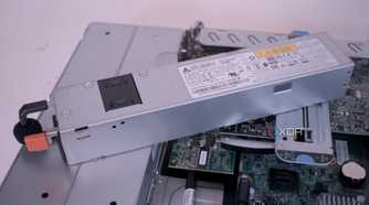Stacked image of the Lenovo ThinkServer SR250 V2