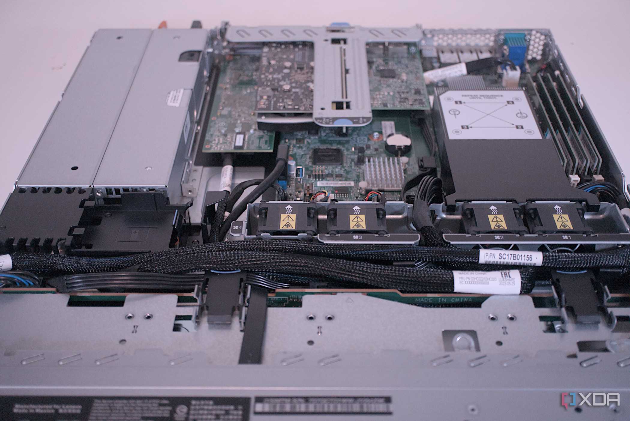 Looking inside the Lenovo ThinkServer SR250 V2