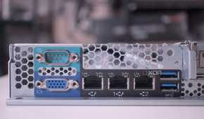 Lenovo ThinkServer SR250 V2's standard ports