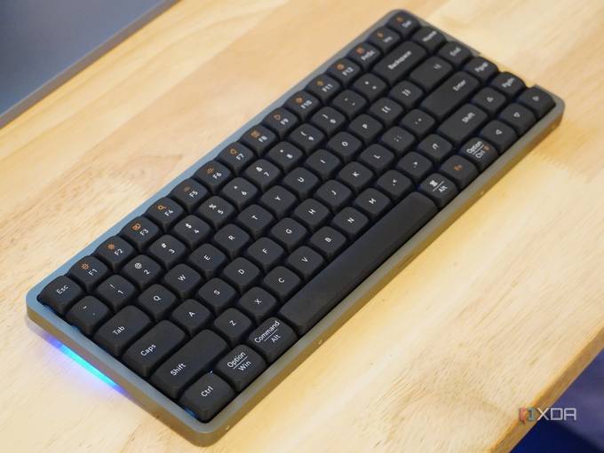 Logitech’s new mechanical keyboard absorbs vibrations