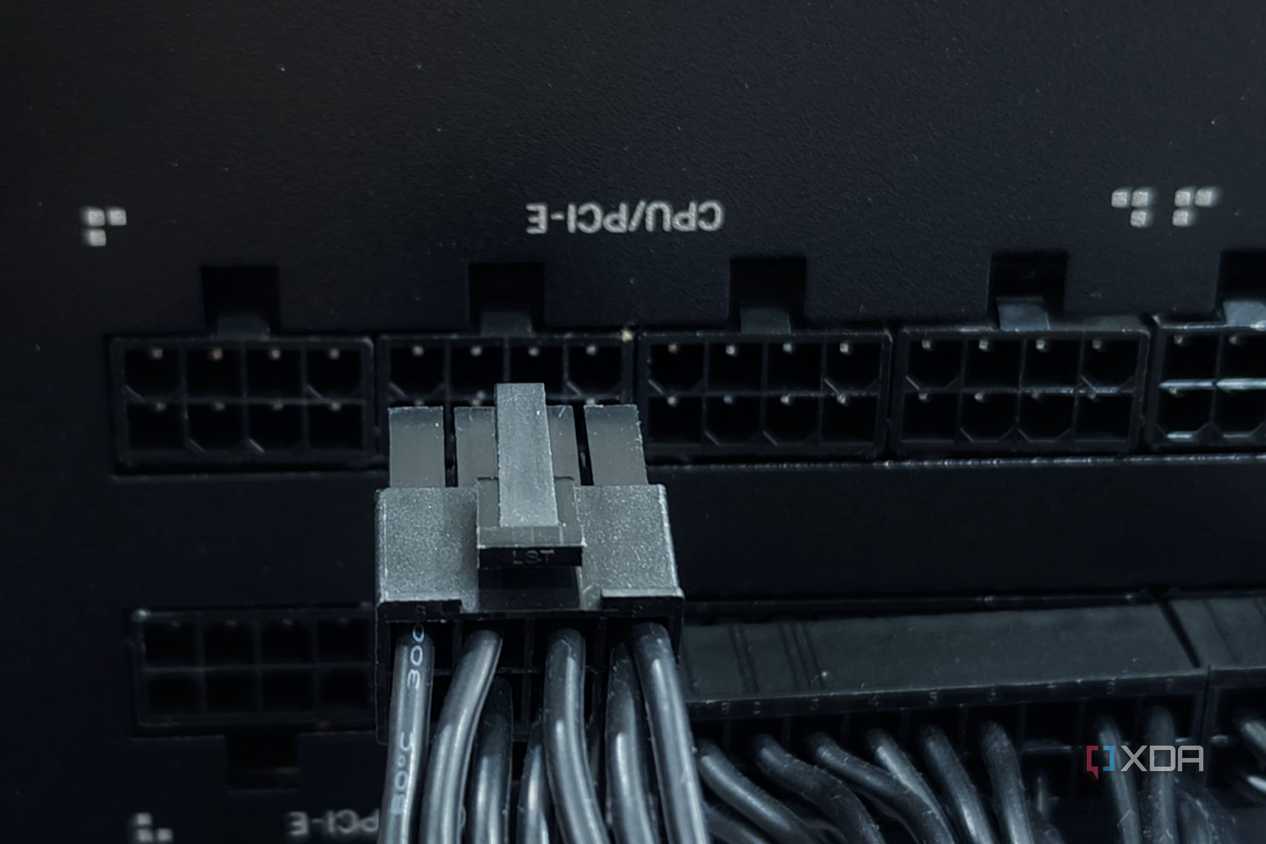 How to connect a GPU to the PSU1