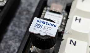 An image showing a Samsung EVO Plus SDXC V30 card placed on a rotary knob of a keyboard.