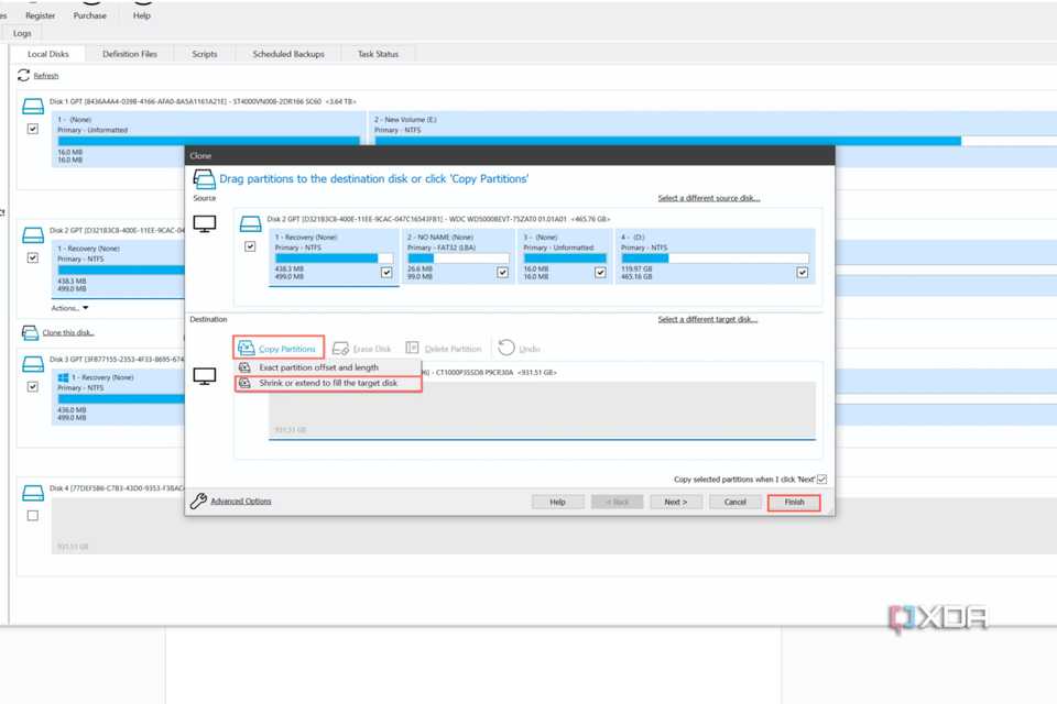 A screenshot of Macrium Reflect with the Extend/Shrink disk option highlighted